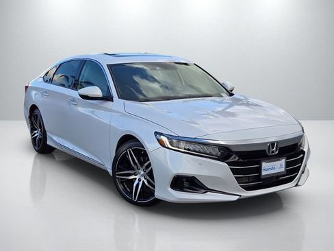 Used 2024 Honda Accord LX image 2