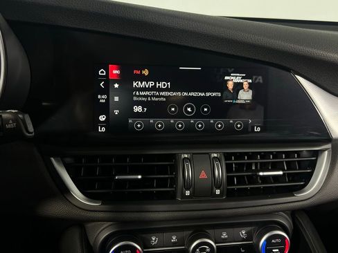 Used 2024 Alfa Romeo Giulia Ti w/ Performance Driving Package image 15