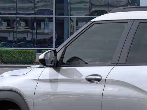 New 2025 Chevrolet TrailBlazer ACTIV w/ Convenience Package image 12