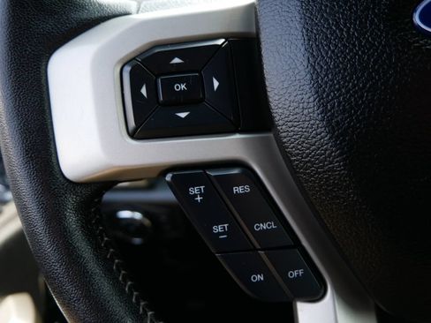 Used 2020 Ford F250 Lariat AWD/4WD image 21