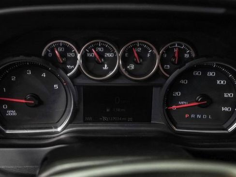 Used 2022 Chevrolet Silverado 3500 LT w/ Convenience Package image 17