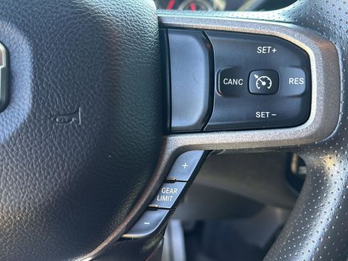 Used 2024 RAM 2500 Tradesman w/ Chrome Appearance Group AWD/4WD image 21
