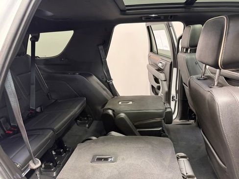 Used 2023 Chevrolet Tahoe Premier AWD/4WD image 27