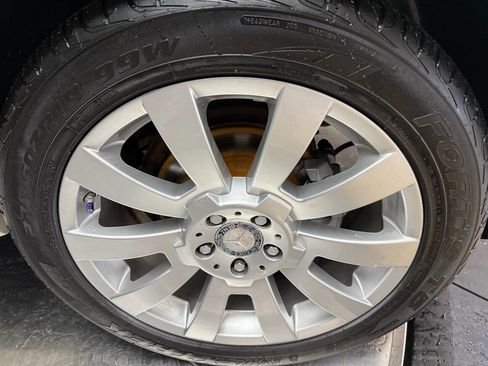 Used 2010 Mercedes-Benz GLK 350 4MATIC image 26