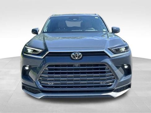 Used 2024 Toyota Grand Highlander AWD Hybrid image 8
