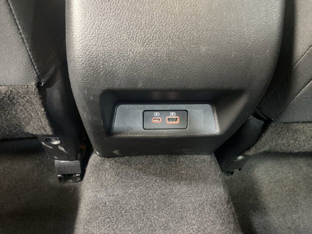 Used 2025 Nissan Altima 2.5 SV FWD image 29