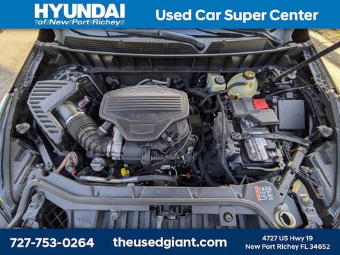 Used 2017 Cadillac XT5 FWD image 15