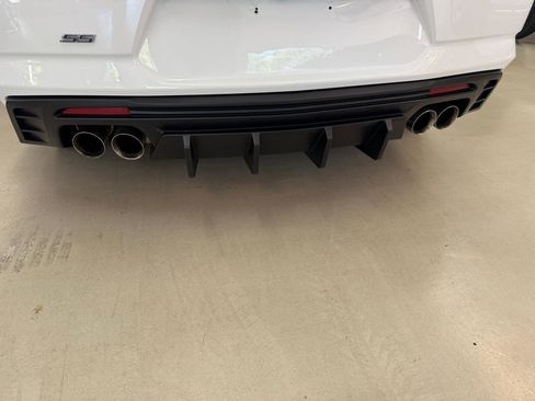 Used 2021 Chevrolet Camaro SS RWD image 23