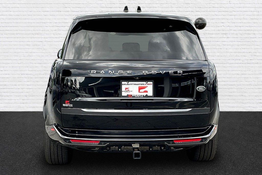 Used 2023 Land Rover Range Rover SE AWD/4WD image 5