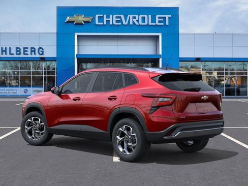 New 2026 Chevrolet Trax LT w/ Driver Confidence Package image 27