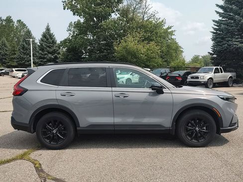 Used 2025 Honda CR-V Sport image 31