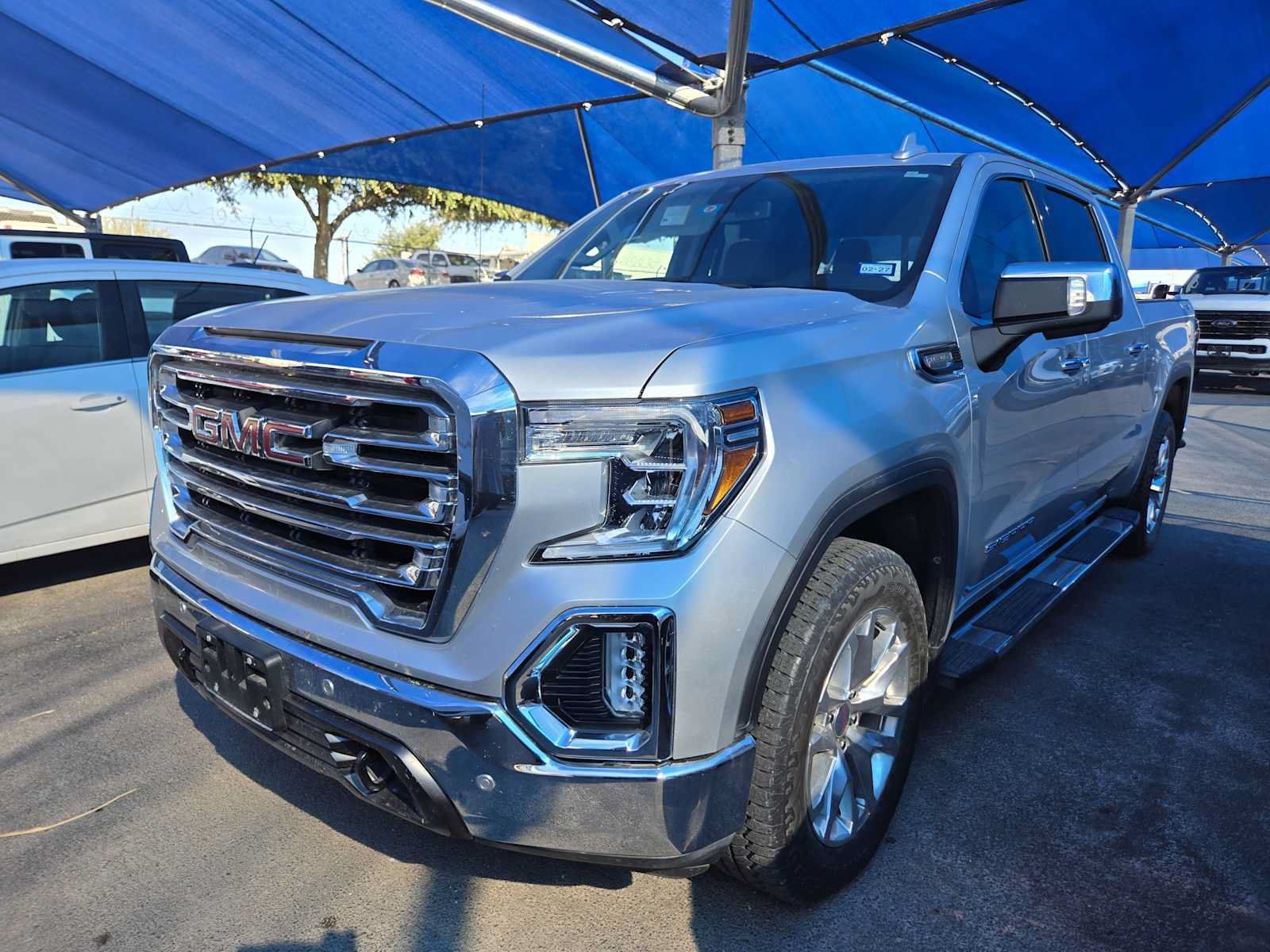 Used 2019 GMC Sierra 1500 SLT AWD/4WD image 1