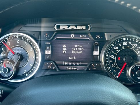 Used 2022 RAM 1500 Laramie w/ Sport Appearance Package AWD/4WD image 24