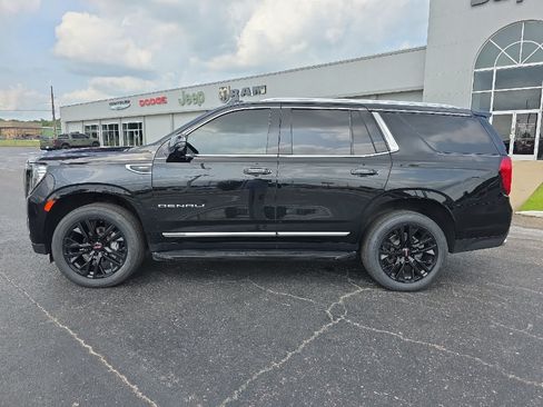 Used 2021 GMC Yukon Denali AWD/4WD image 9