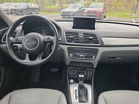 Used 2018 Audi Q3 2.0T Premium AWD/4WD image 12
