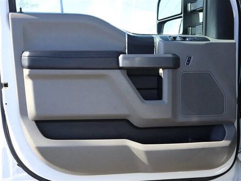 Used 2017 Ford F250 XLT image 13