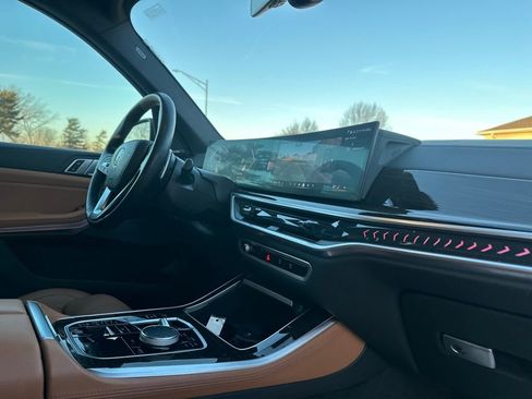Certified 2024 BMW X5 xDrive40i w/ Premium Package AWD/4WD image 24