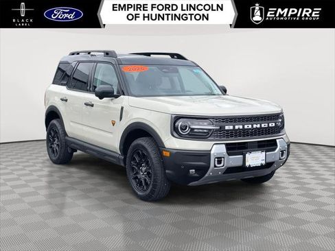 Used 2025 Ford Bronco Sport Badlands w/ Badlands Tech Package image 1