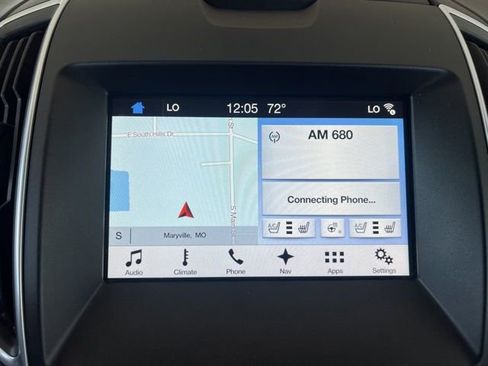 Used 2016 Ford Edge Titanium w/ Equipment Group 301A AWD/4WD image 9