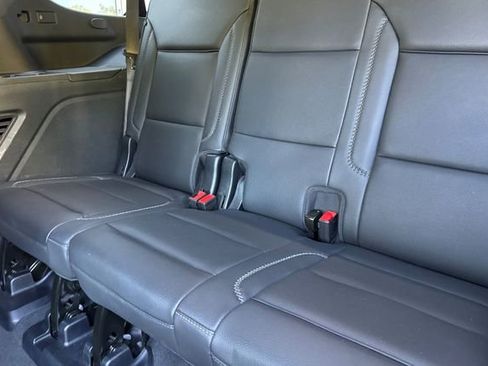Used 2025 GMC Yukon Denali image 15