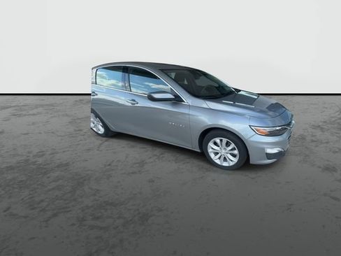 Used 2024 Chevrolet Malibu LT FWD image 2