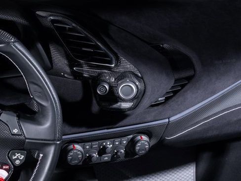 Used 2020 Ferrari 488 Pista Spider image 17