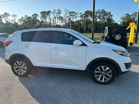 Used 2014 Kia Sportage LX FWD image 5