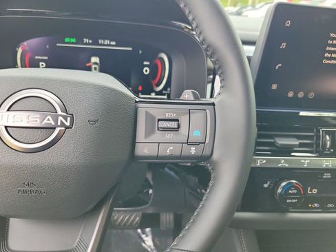 New 2026 Nissan Pathfinder SL FWD image 12