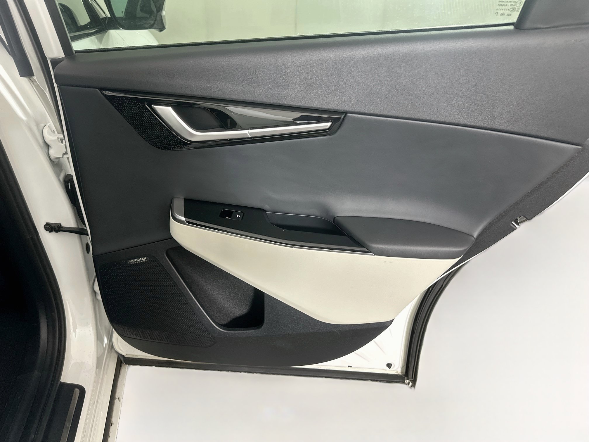 Used 2024 Kia EV6 GT-Line RWD image 31