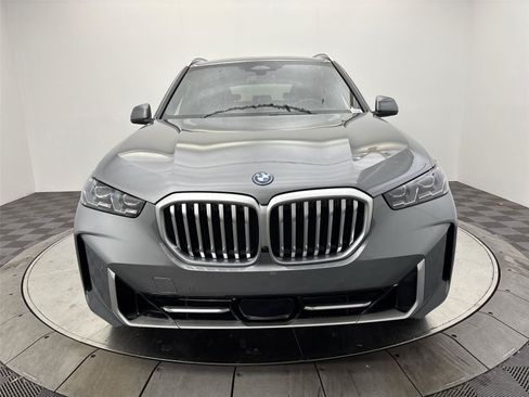New 2026 BMW X5 xDrive50e w/ Executive Package AWD/4WD image 14