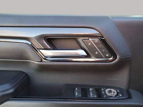 Used 2024 GMC Sierra 2500 AT4 w/ AT4 Premium Plus Package image 27