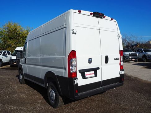 New 2025 RAM ProMaster 2500 image 7