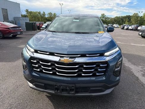 Used 2026 Chevrolet Equinox LT AWD/4WD image 5