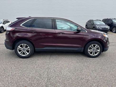 Used 2017 Ford Edge SEL w/ Equipment Group 201A AWD/4WD image 3