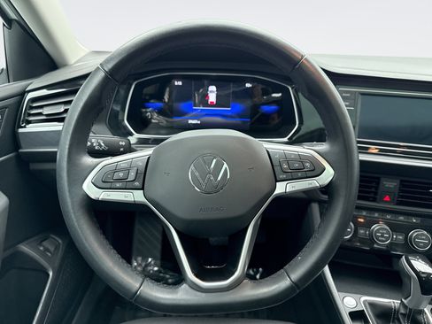 Used 2023 Volkswagen Jetta SE w/ Panoramic Sunroof Package FWD image 12