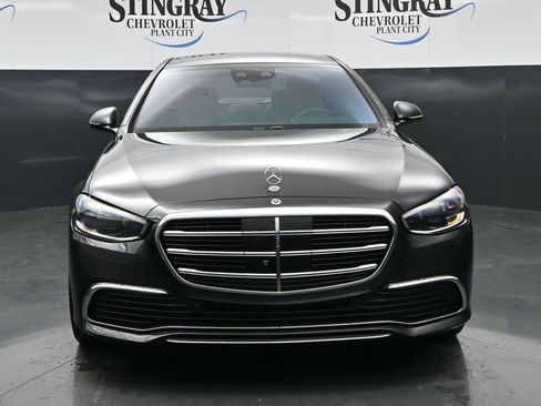 Used 2024 Mercedes-Benz S 580 4MATIC Sedan image 2