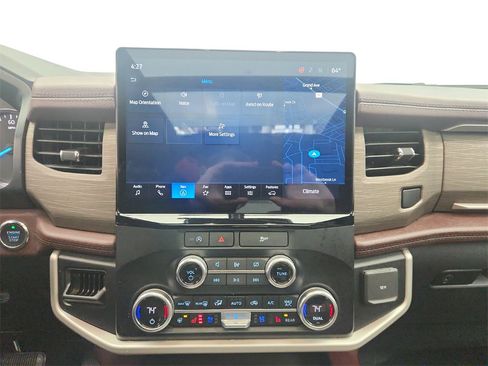Used 2023 Ford Expedition Limited image 19