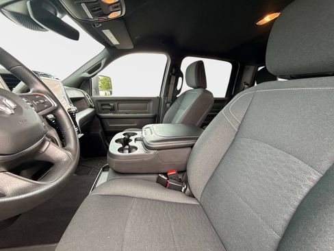 Certified 2025 RAM 2500 Tradesman AWD/4WD image 23