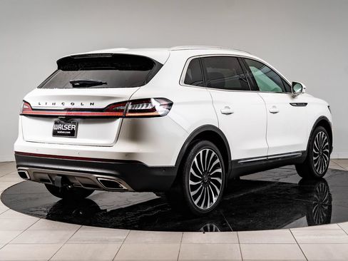 Used 2023 Lincoln Nautilus Black Label w/ Class II Trailer Tow Package AWD/4WD image 10