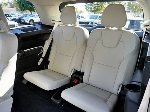 Used 2022 Volvo XC90 T8 Inscription Expression w/ Advanced Package AWD/4WD image 21