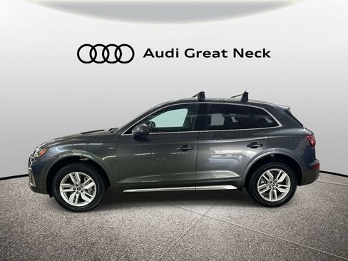 Used 2023 Audi Q5 2.0T Premium w/ Convenience Package AWD/4WD image 30