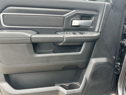 New 2025 RAM 2500 Big Horn AWD/4WD image 10