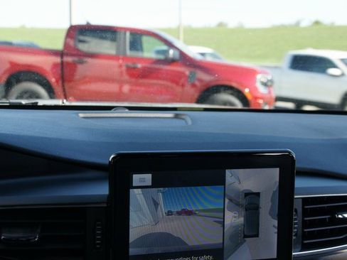 Used 2022 Ford Explorer Timberline image 25