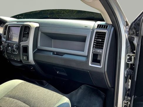Used 2019 RAM 1500 Express w/ Wheel & Sound Group AWD/4WD image 28