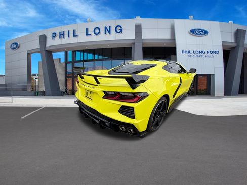 Used 2023 Chevrolet Corvette Stingray Premium Cpe w/ Z51 Performance Package RWD image 5