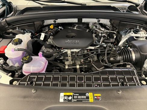 New 2026 Jeep Grand Cherokee L Limited w/ Limited Altitude Package image 19