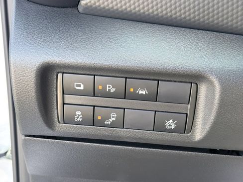 Used 2023 Nissan Kicks S FWD image 23