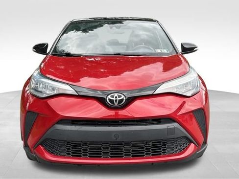 Used 2020 Toyota C-HR XLE FWD image 8