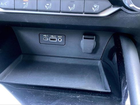 Used 2024 Nissan Altima 2.5 SR image 32