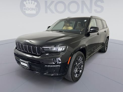 Used 2023 Jeep Grand Cherokee L Summit w/ High Altitude Package AWD/4WD image 1